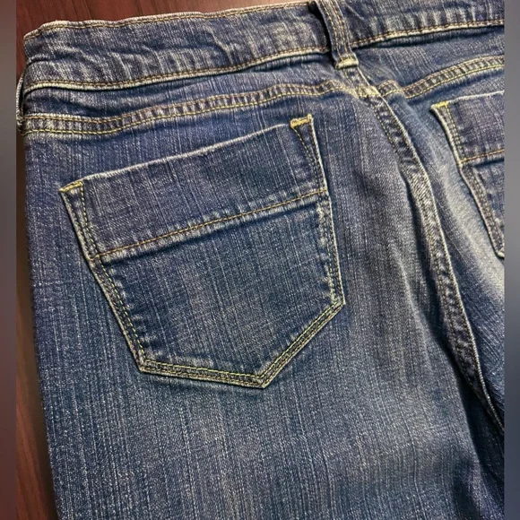 Old Navy Boot Cut Denim Jeans - Classic Blue - Picture 6 of 7